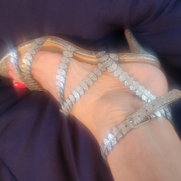 Vince Camuto Ladies Ankle Strap Sandals - Picture 2 of 9